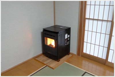 [写真]K様宅 ペレットストーブ設置イメージ