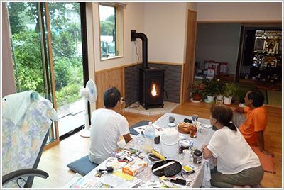 [写真]N.N様宅 ペレットストーブ設置イメージ